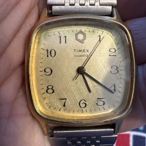 Vintage TIMEX Q  Men’s Watch Gold Tone M Cell  New Battery