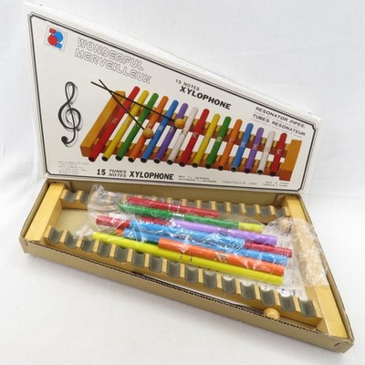 Wonderful 15 Note Xylophone Accorder 1-7/8 Octaves Resonator Pipes Rainbow