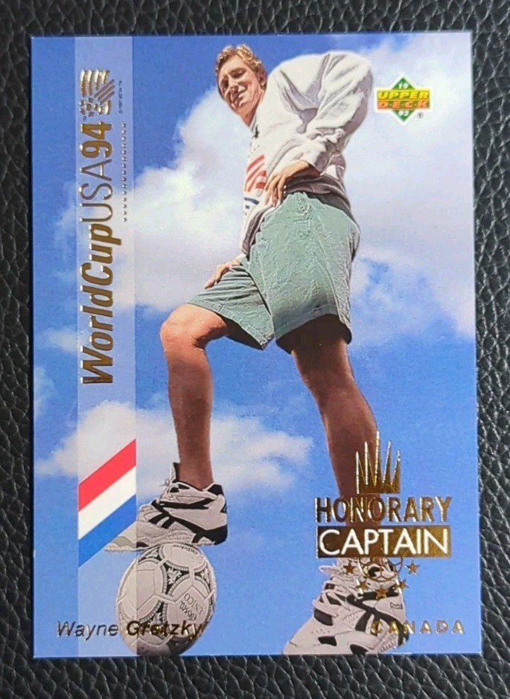 1993 Upper Deck World Cup Soccer Preview Wayne Gretzky GOLD Honorary Captain HC4