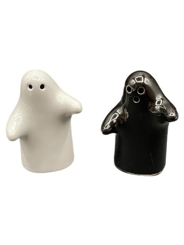 Salero y pimentero de cerámica de Halloween blanco y negro abrazando fantasmas 3,5" - Imagen 3 de 10