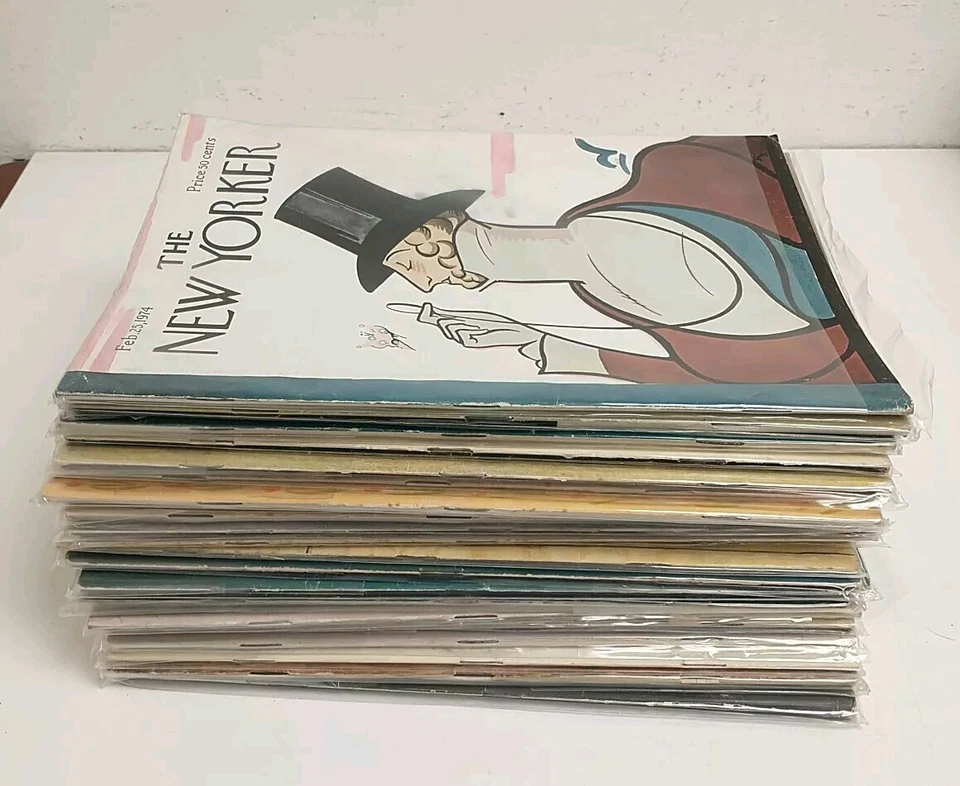 HUGE New Yorker Lot of 313 1970s-2020s Full Issues - Image 3 of 4