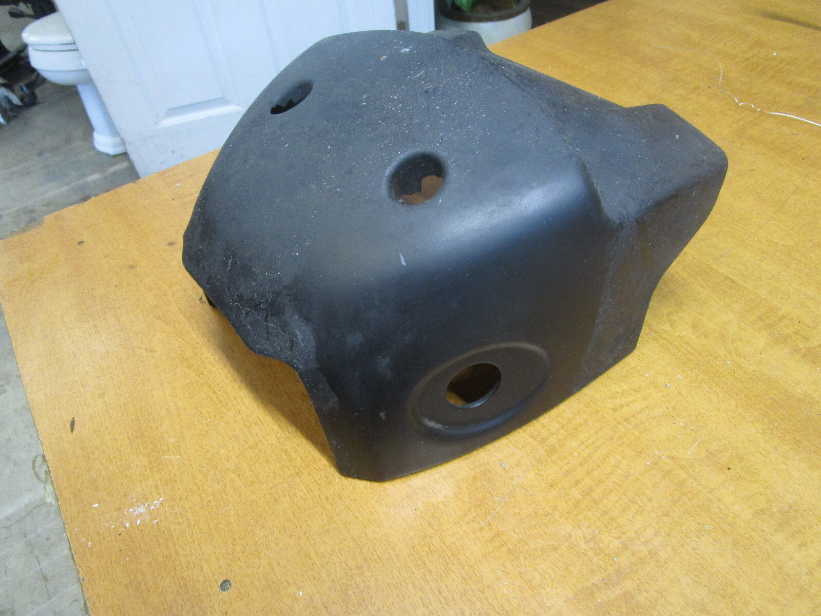 Ferrari 458,FF - Lower Steering Column Cover-(Damage) P/N 82056700