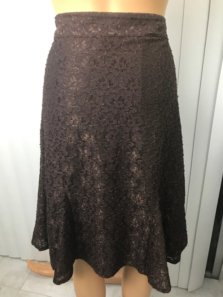 Nicole by Nicole Miller - Falda acampanada de encaje MARRÓN OSCURO, talla M. Gran Forma I Foto 4 de 4