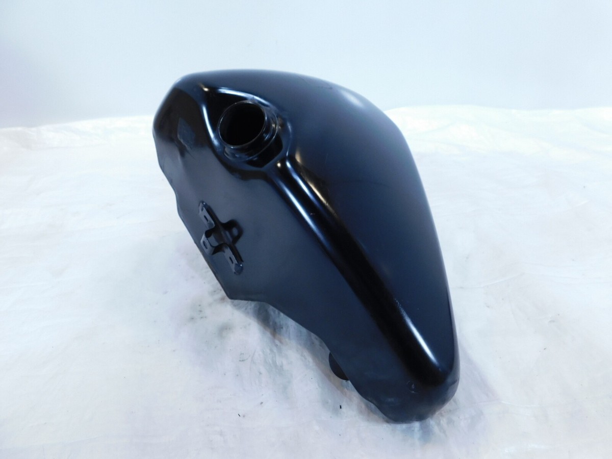 62888-99 Harley Davidson Sportster 1200 & 883 Motor Oil Tank Bag