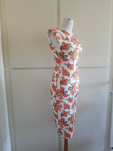 Va Va Voom Ivory/Orange/Green Floral Knit Sheath Dress . Shoulder Cutouts,M, EUC - Picture 3 of 8