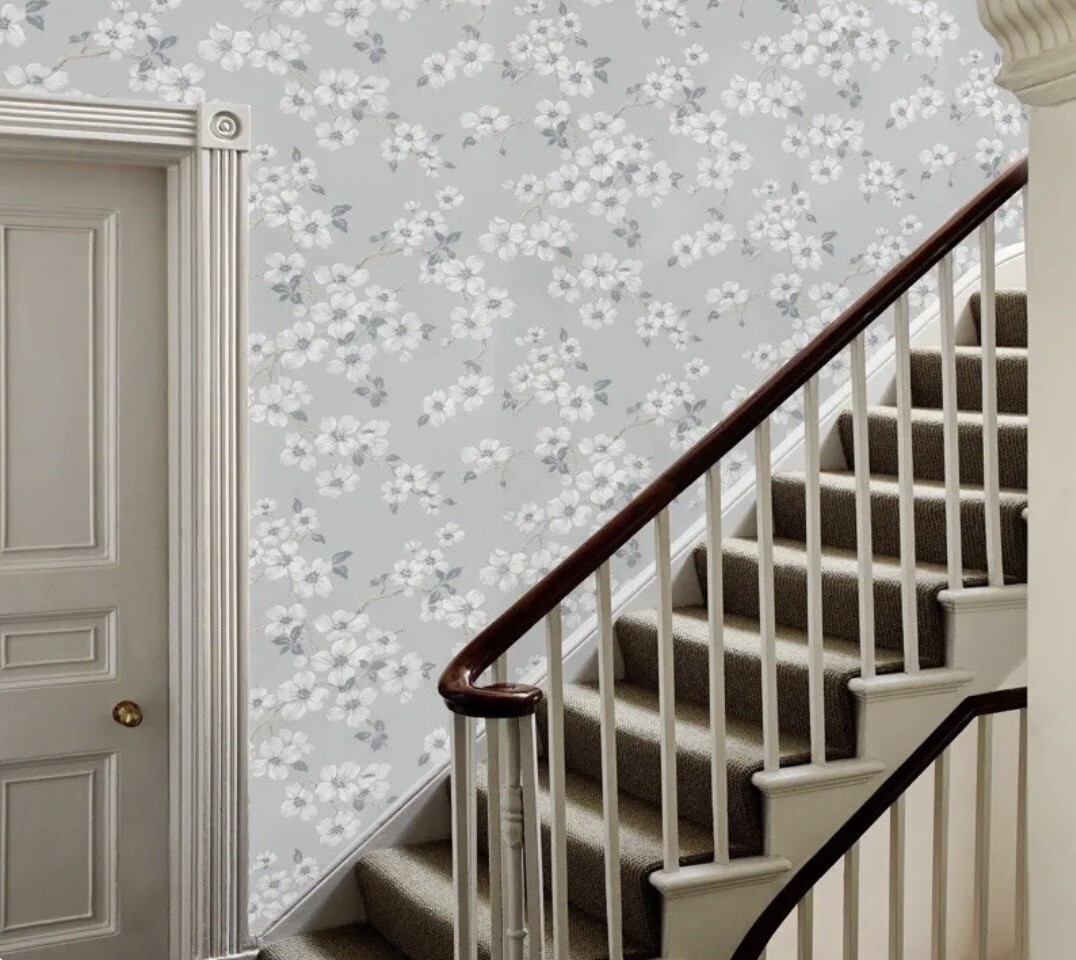 ローラアシュレイ UK製壁紙Ionaシルバーグレー　新品1本から Laura Ashley Iona Slate Grey Wallpaper - (slightly Imperfect