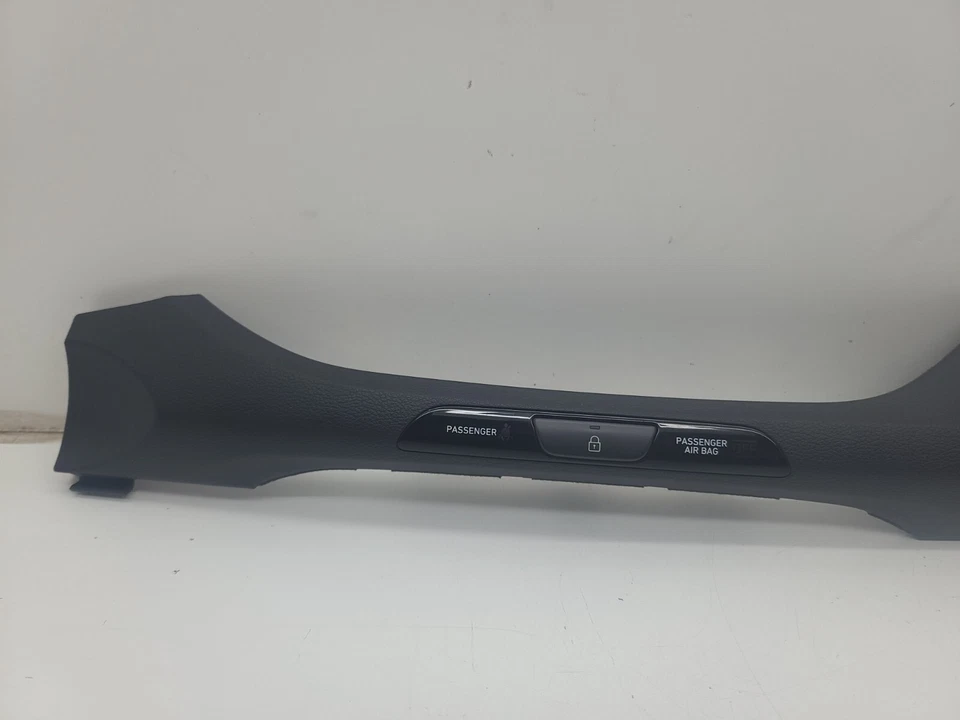 Indicador de bisel de embellecedor de tablero Hyundai ELANTRA GT 2018-2020 93770-G3030 Foto 2 de 4