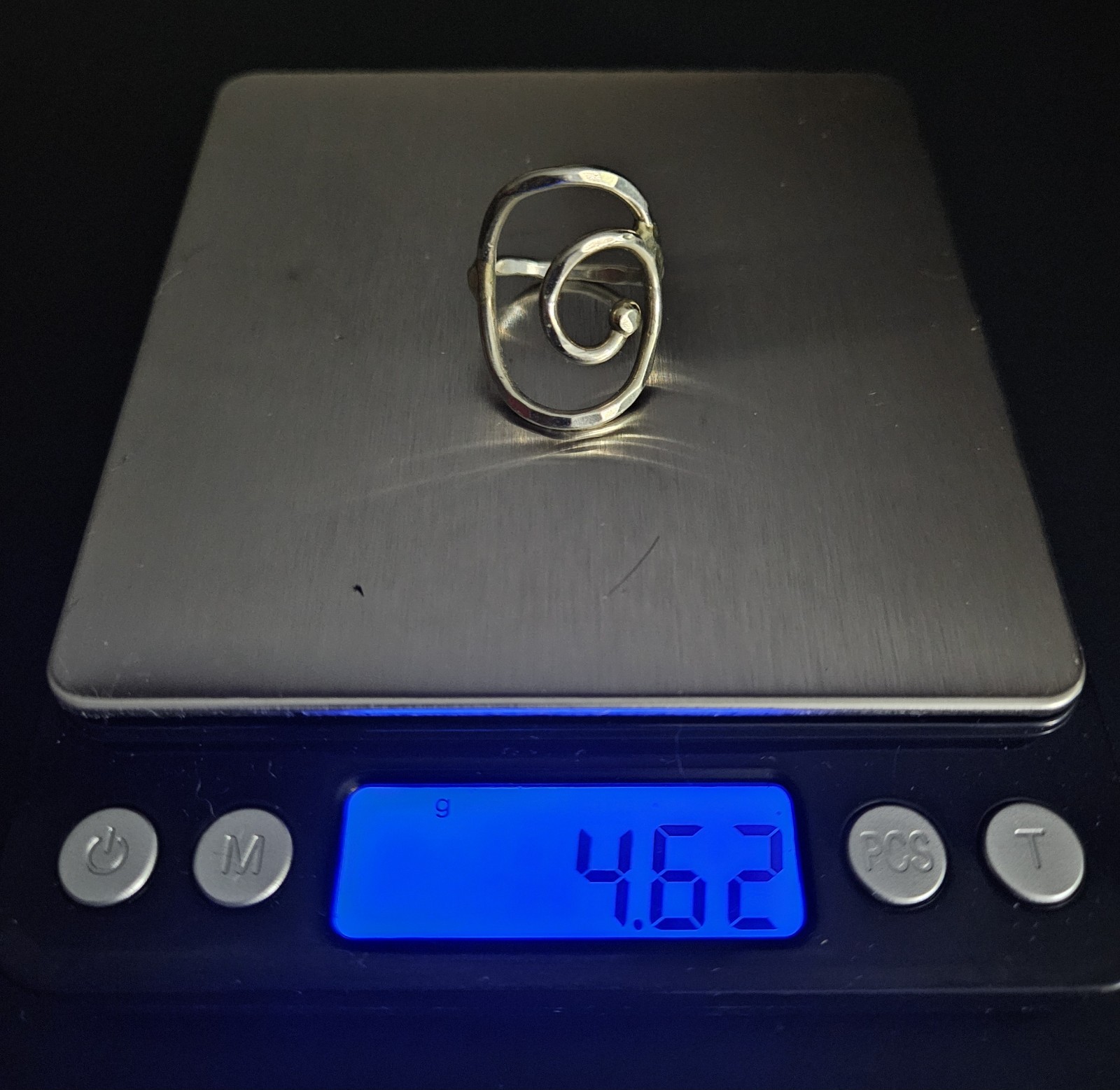 Sterling Silver Open Circle Scroll Ring With A Ha… - image 6