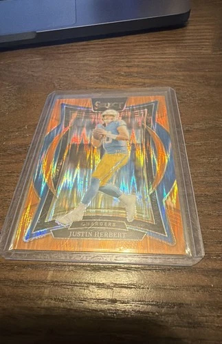 2024 Panini Select - Concourse Justin Herbert #41 Orange Shock Prizm /499