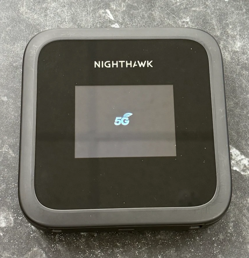 Netgear Nighthawk M3 Portable WiFi 6 Hotspot 5G Router - Excellent Condition - Image 2 of 3