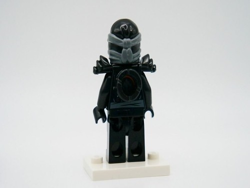 LEGO® Minifig njo140 - Cole (Deepstone Armor) - Possession - Imagen 3 de 3