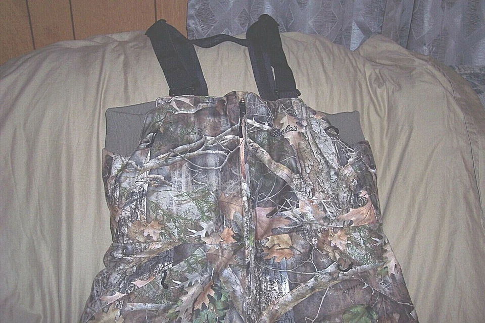 Extreme Cold Weather Bibs MT050 Insulated Camo Coveralls Goretex Bib Overalls 3X - Image 2 of 4