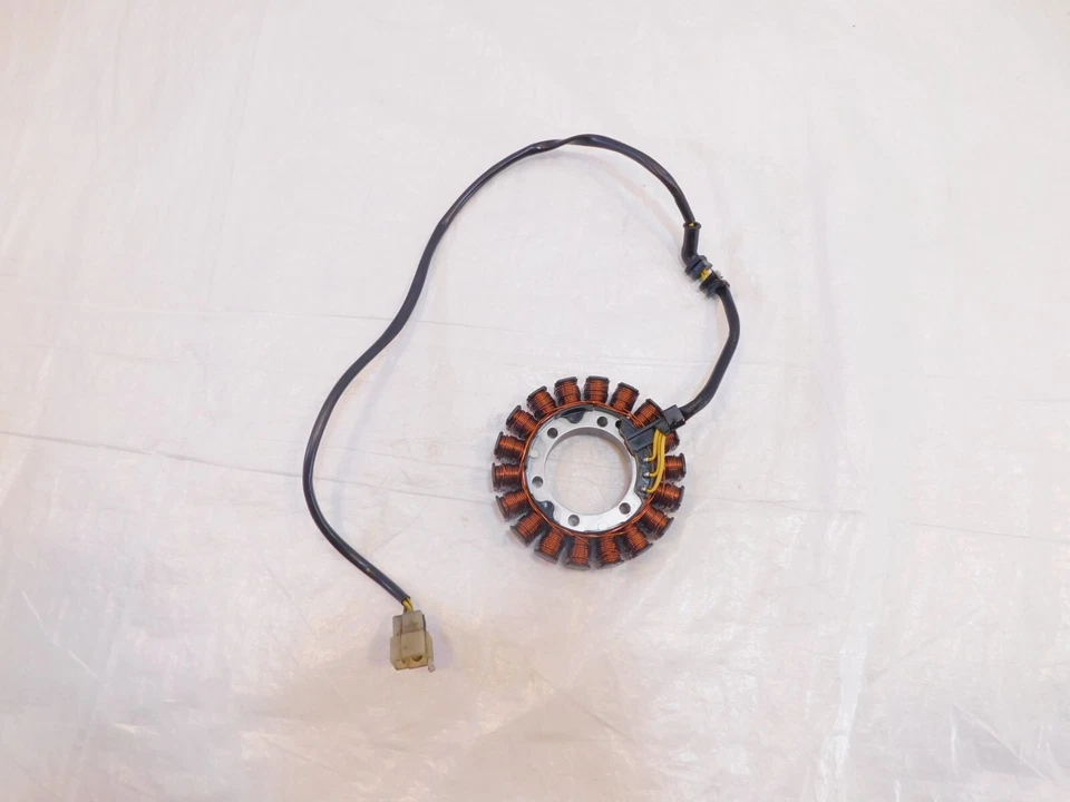 Alternador generador magneto estator bobina Honda VT750 Shadow Ace Deluxe Spirit Foto 3 de 4