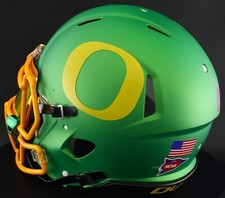 OREGON DUCKS NCAA Riddell Speed Full Size AUTHENTIC Football Helmet