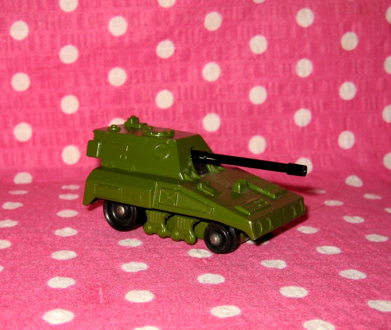 Vintage Matchbox Army Tank Lesney Rolomatics No 70 SP Gun OD Green Military