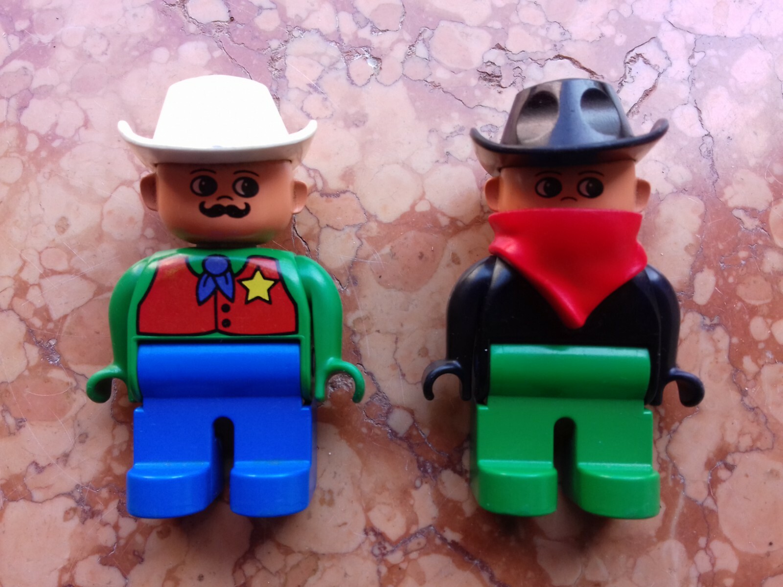 Lego Duplo - Stock di 9 personaggi vintage foto 4