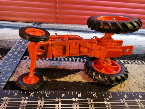 Ertl Allis Chalmers WD45 1/16 Diecast Farm Tractor Replica Collectible - Picture 11 of 11