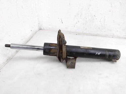 VW PASSAT B8 3G2 Stoßdämpfer vorne rechts 3Q0413031BN 1.97 Diesel 110kw 31654120