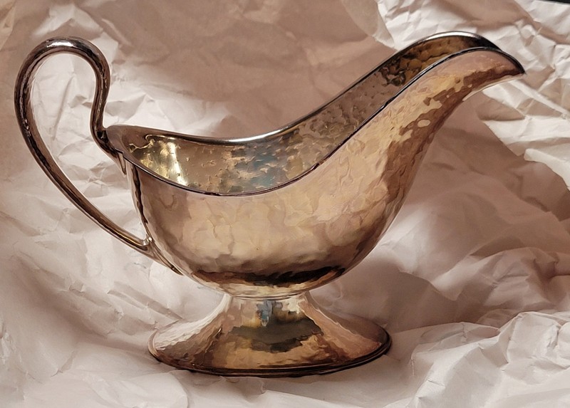 Meriden # 2104. Silver Plated gravy boat. By International  Silver Co