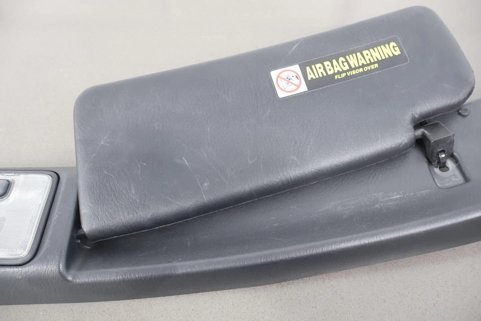 Par de parasoles diestros y diestros Honda S2000 AP1 y AP2 2000-2009 OEM (negro) Foto 3 de 4