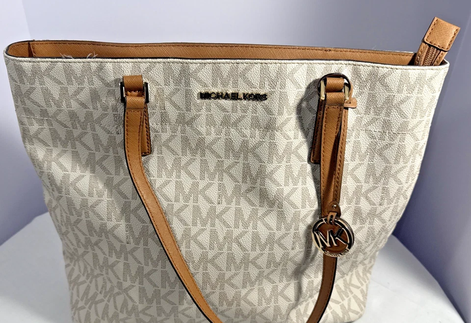 Bolso de hombro de viaje para mujer Michael Kors Jet Set Lg vainilla bellota diseñador Foto 3 de 4