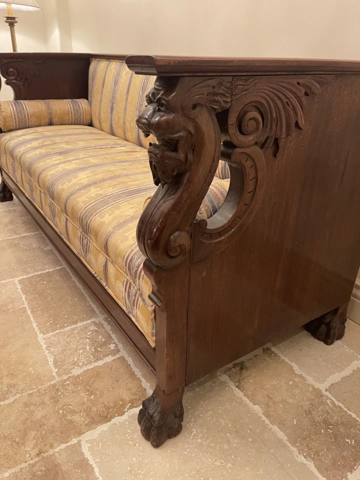 Early 20th Century French hand-carved Mahogany Damask Griffin Dragon Settee - Image 4 of 4