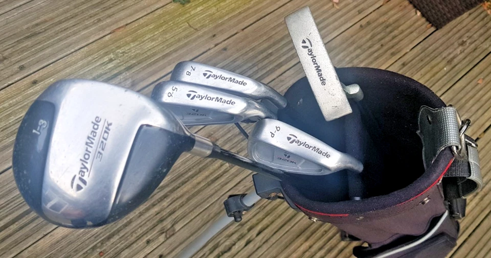 Taylormade 320K Kids Golf Set 9-11 years 1-3W / 5-6 7-8 9-P Irons Putter Bag - Image 4 of 4