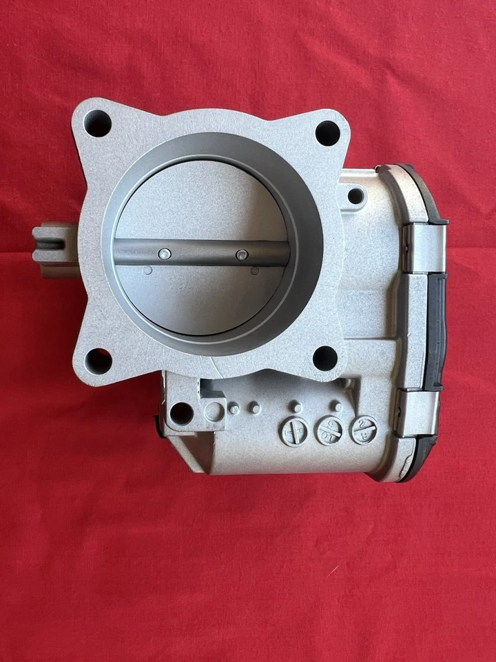 沃尔沃 S60 V70 XC90 S80 节气门车身 30711553 0280750103 原始设备制造商博世 — 第 2/3 张图片