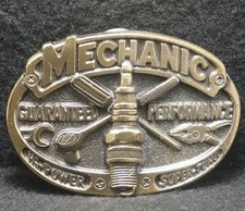 XC11125 NOS VINTAGE 1982  MECHANIC  GUARANTEED PERFORMANCE MENS BELT BUCKLE