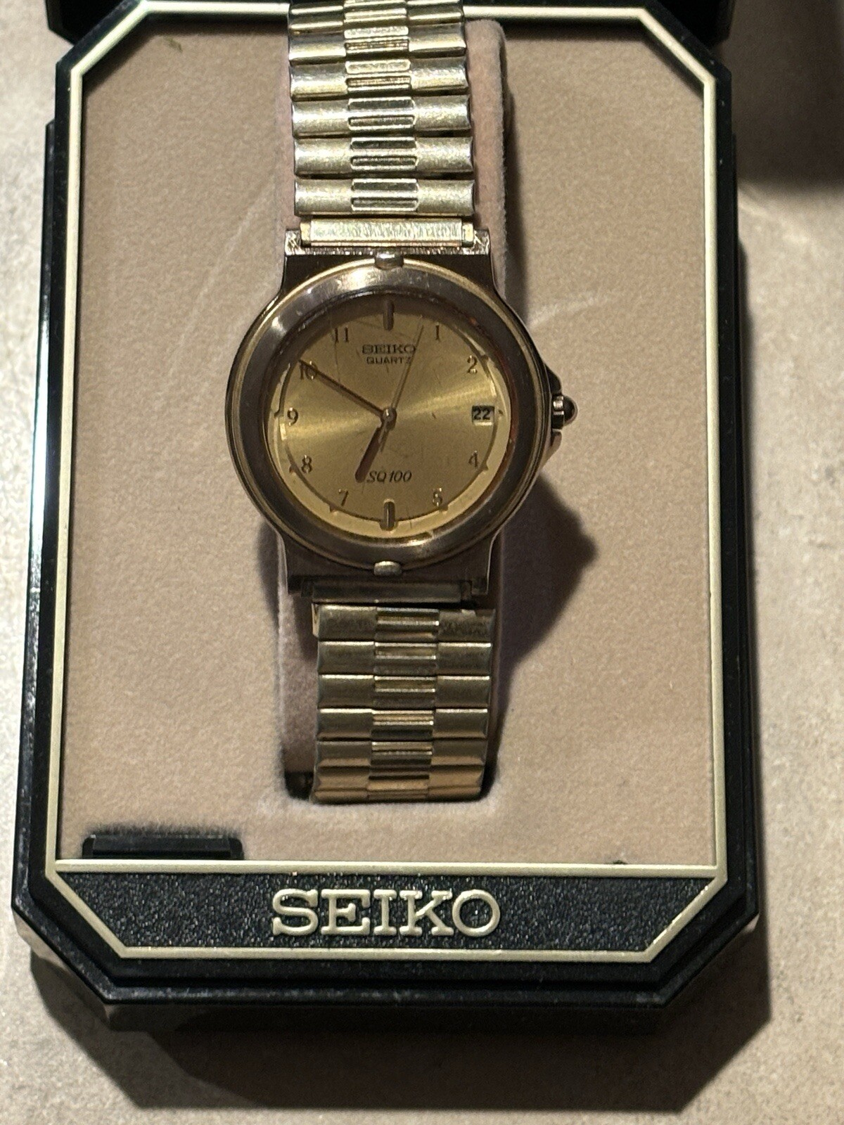 Vintage Seiko SQ 100 5H22-6119 Mens Quartz Gold Date Wristwatch Rare New Battery