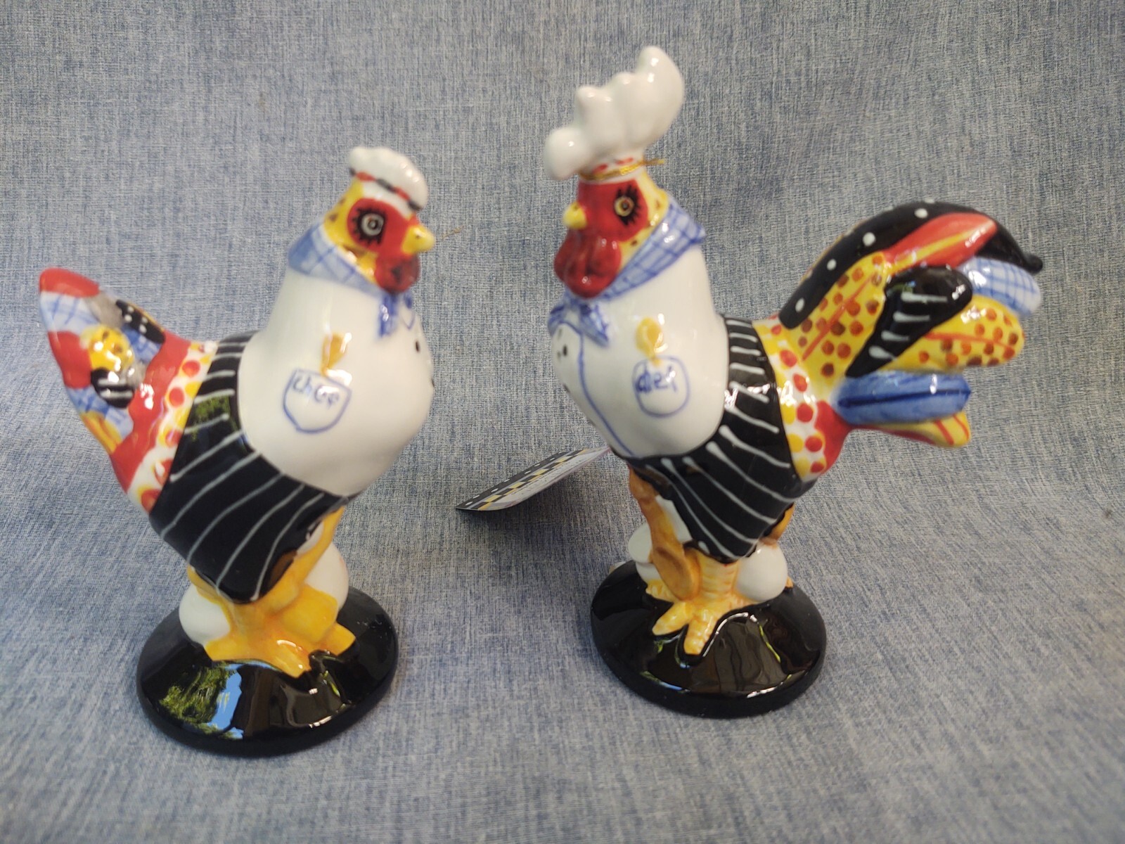 Poultry In Motion Baking and Eggs salt and pepper shakers chicken chefs ...