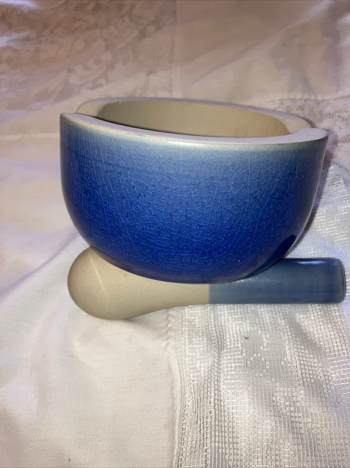 Professional Typhoon Motor Bowl With Pestle  - Image 4 of 4