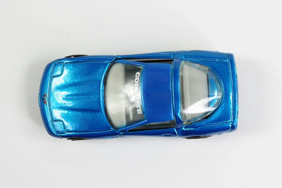 Matchbox 1997 Corvette Hot Rod 1:60 Scale Metallic Blue NICE - Image 3 of 4