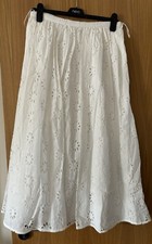 BNWT Zara Skirt With Cutwork Embroidery M