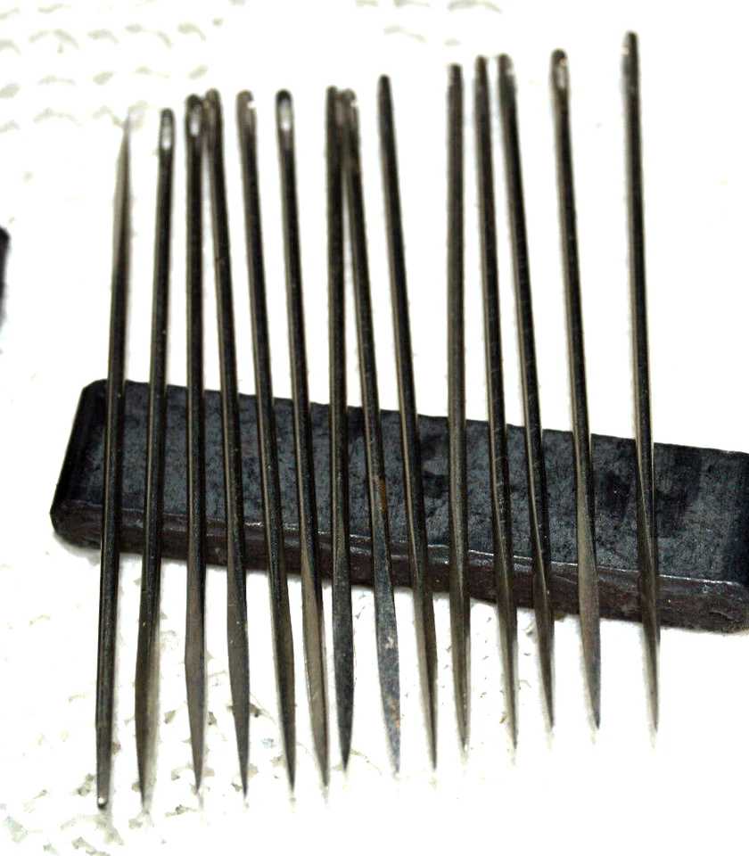 14 x AKRA GLOVERS NEEDLES Leder Nadeln Hand Nähnadeln 45 mm No. 3 VINTAGE - Bild 2 von 2