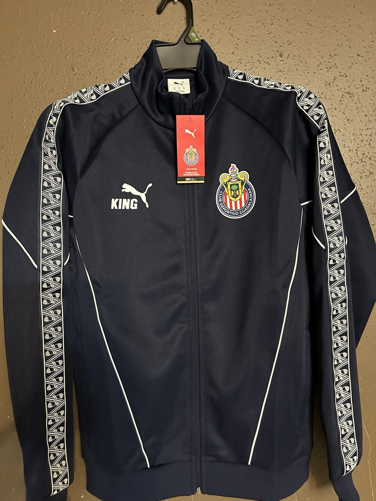 PUMA Chivas King Anthem Jacket 25/26 New with Tags Size M thumbnail 2