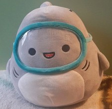Squishmallows GORDON the Shark With Scuba Mask Sea Life Squad 9" High excellent