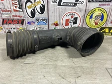 97 - 01 MERCURY MOUNTAINEER Ford ExplorerAIR INTAKE HOSE TUBE 5.0L F67X-9R504-AA