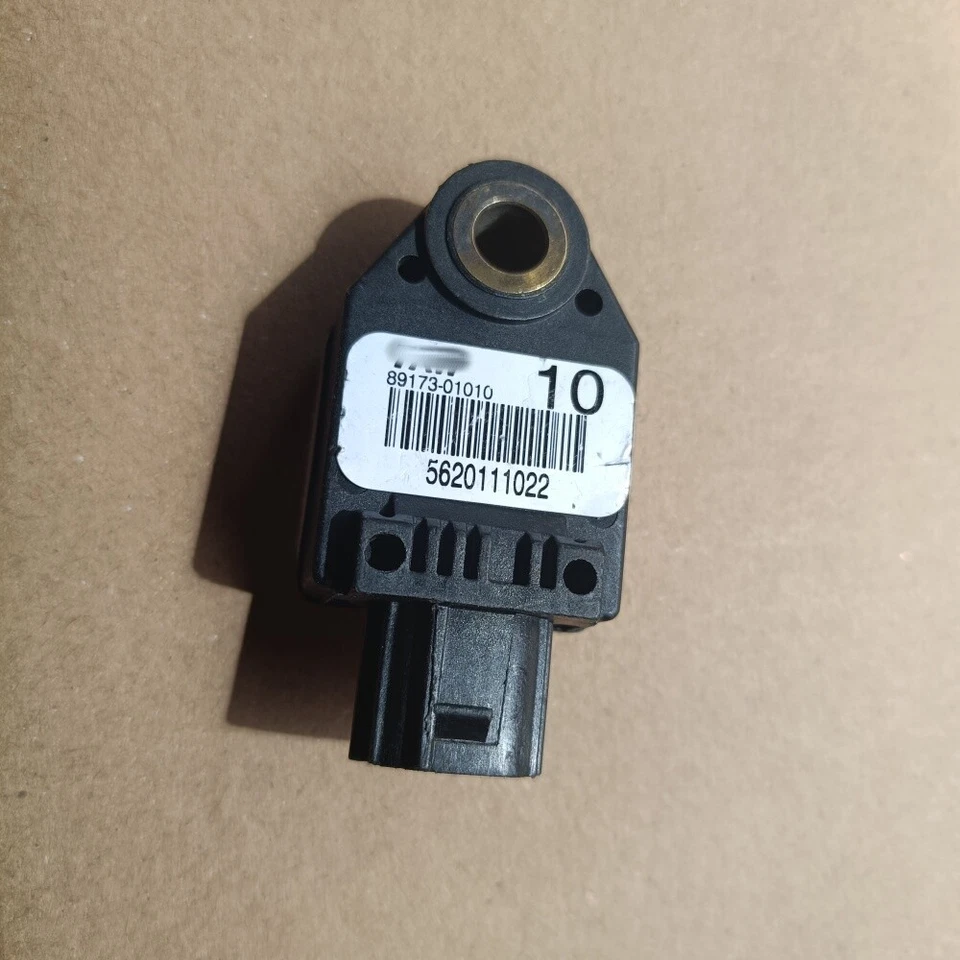 For 2009-2013 TOYOTA COROLLA Front Sensor Part OEM 89173-01010 - Image 4 of 4