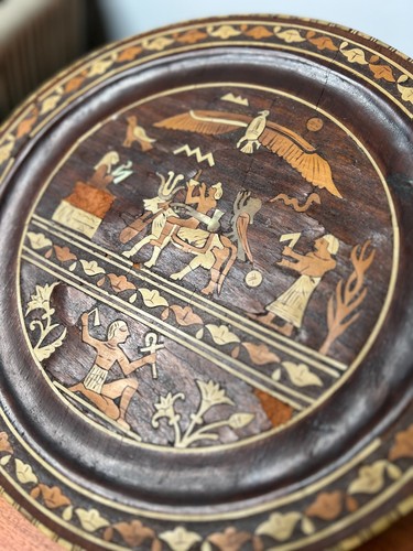 Vintage Egyptian Thunderbird Décor Wooden Wall Plate with Wooden Inlays 11-1/2in - Picture 3 of 11
