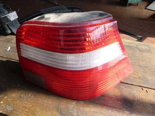 Rücklicht rechts weißer Blinker VW Golf IV Bj03