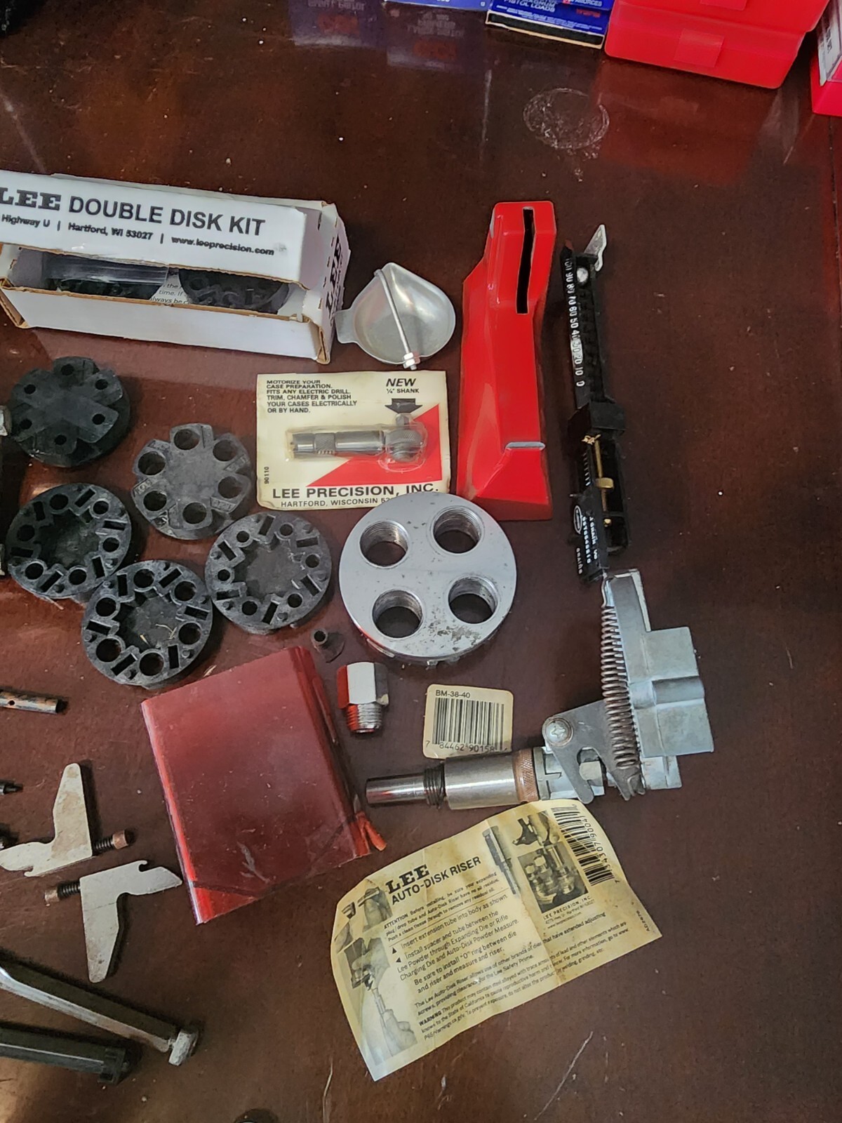 Lee Precision 90928 Deluxe 4 Hole Turret Press Kit W/Auto Disk Powder Measure eBay