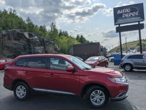 2016 Mitsubishi Outlander ES