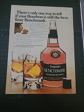Seagram's Benchmark Premium Bourbon Vintage Print Ad 1972 8x11 Great To Frame 