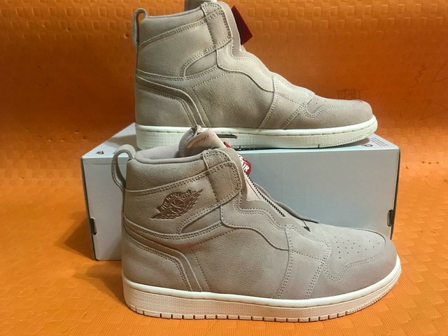 beige jordan 1