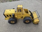 vintage Tonka Mighty Loader 1970s era - yellow pressed steel bucket loader LARGE