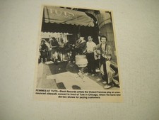 VIOLENT FEMMES sidewalks show - Tuts in Chicago 1983 music biz promo pic/text
