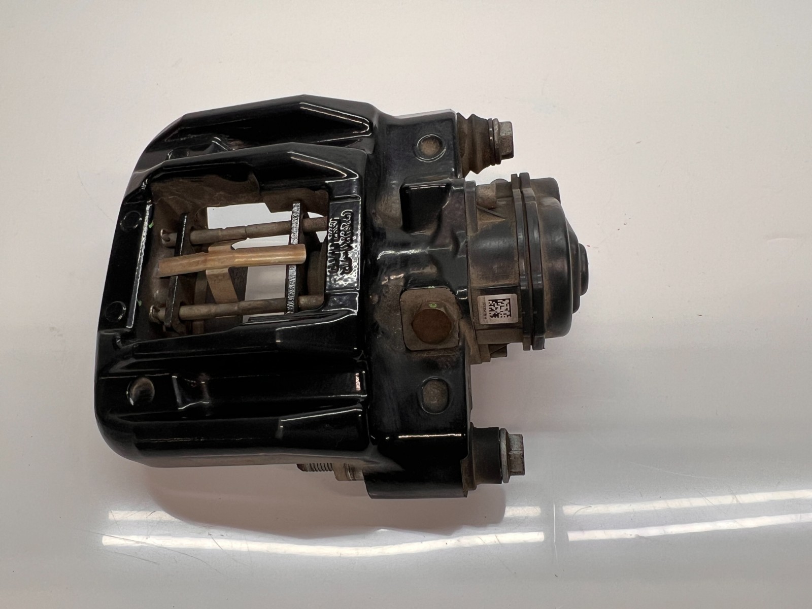 LAMBORGHINI AVENTADOR LP700 LP770 RIGHT EMERGENCY E BRAKE CALIPER OEM 470615404B