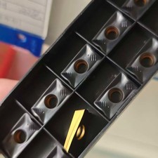 R390-170408M-PM 4240 Carbide inserts Cutting tools CNC Lathe Turning Tools 10PCS