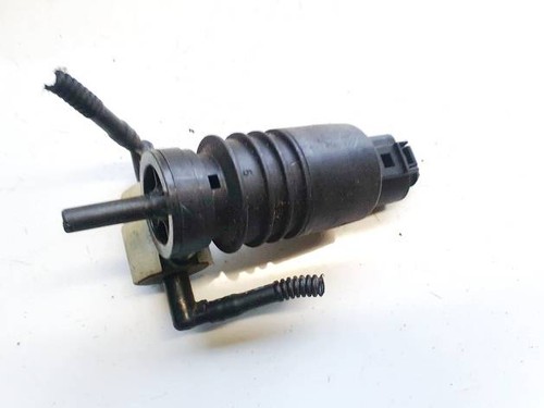 1j0973722 Waschwasserpumpe, Scheibenreinigung  Volkswagen Golf DE2619542-59